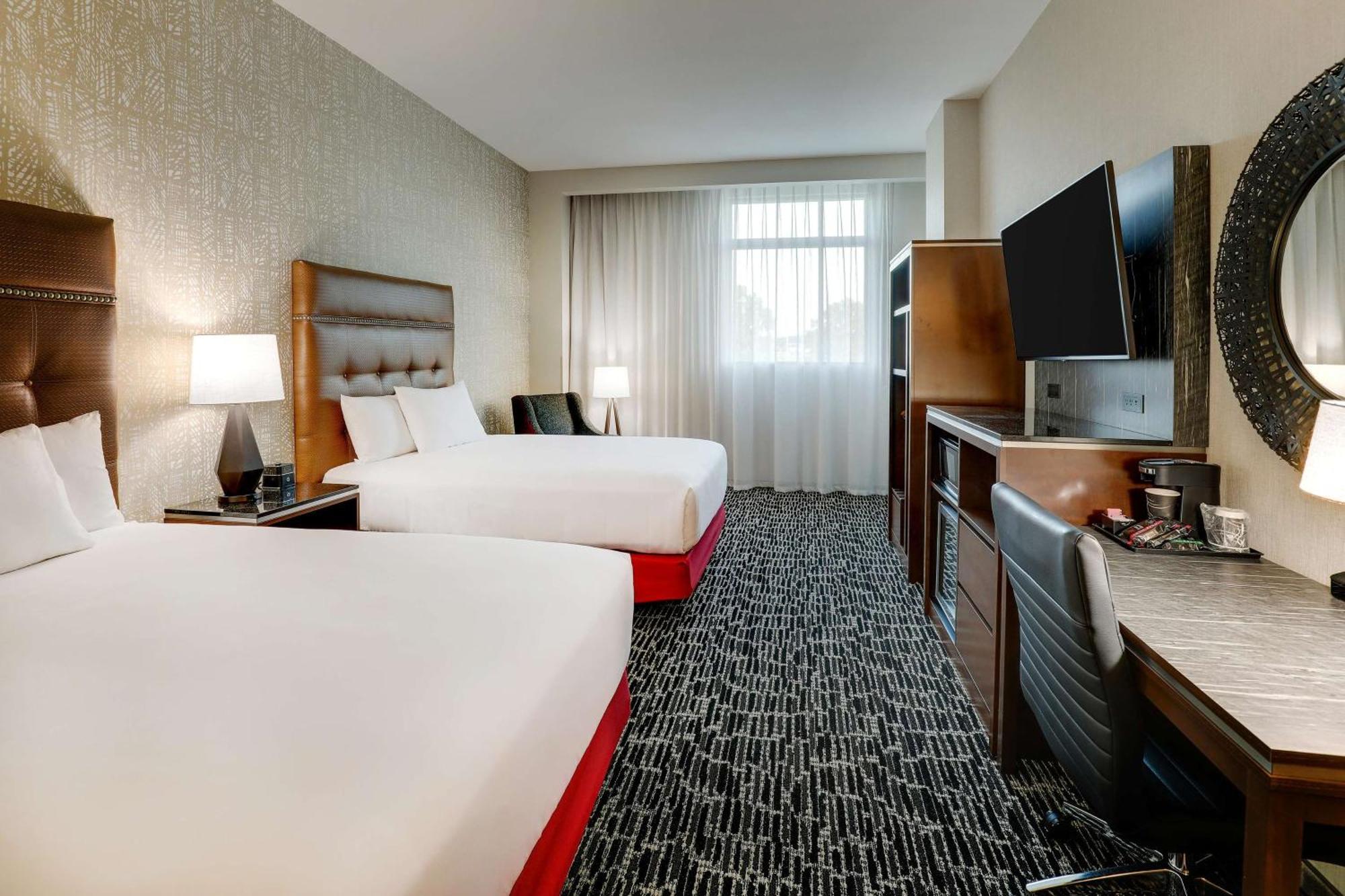 Drury Plaza Hotel Savannah Pooler Exteriör bild